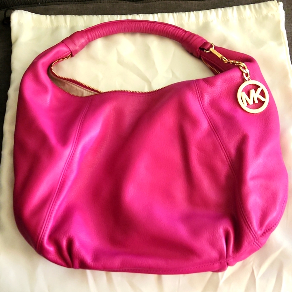 Michael Kors Fuscia Hobo